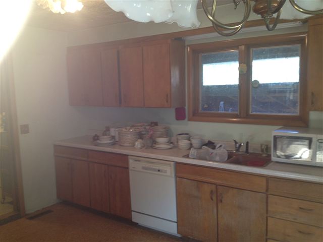 6101 East Valley Springs Road Spokane, WA 99217 - Photo 2 of 8