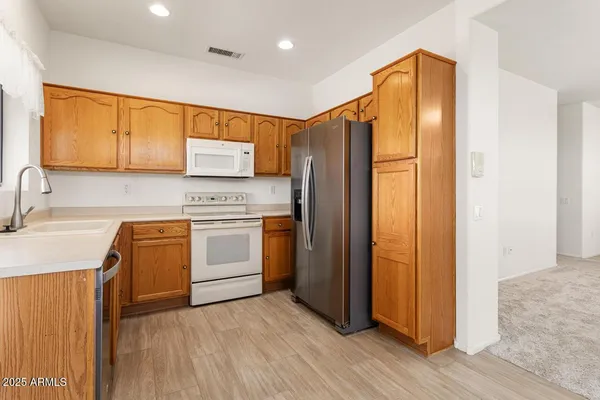 $1,700 | 16115 West Acacia Court, Surprise, AZ 85374