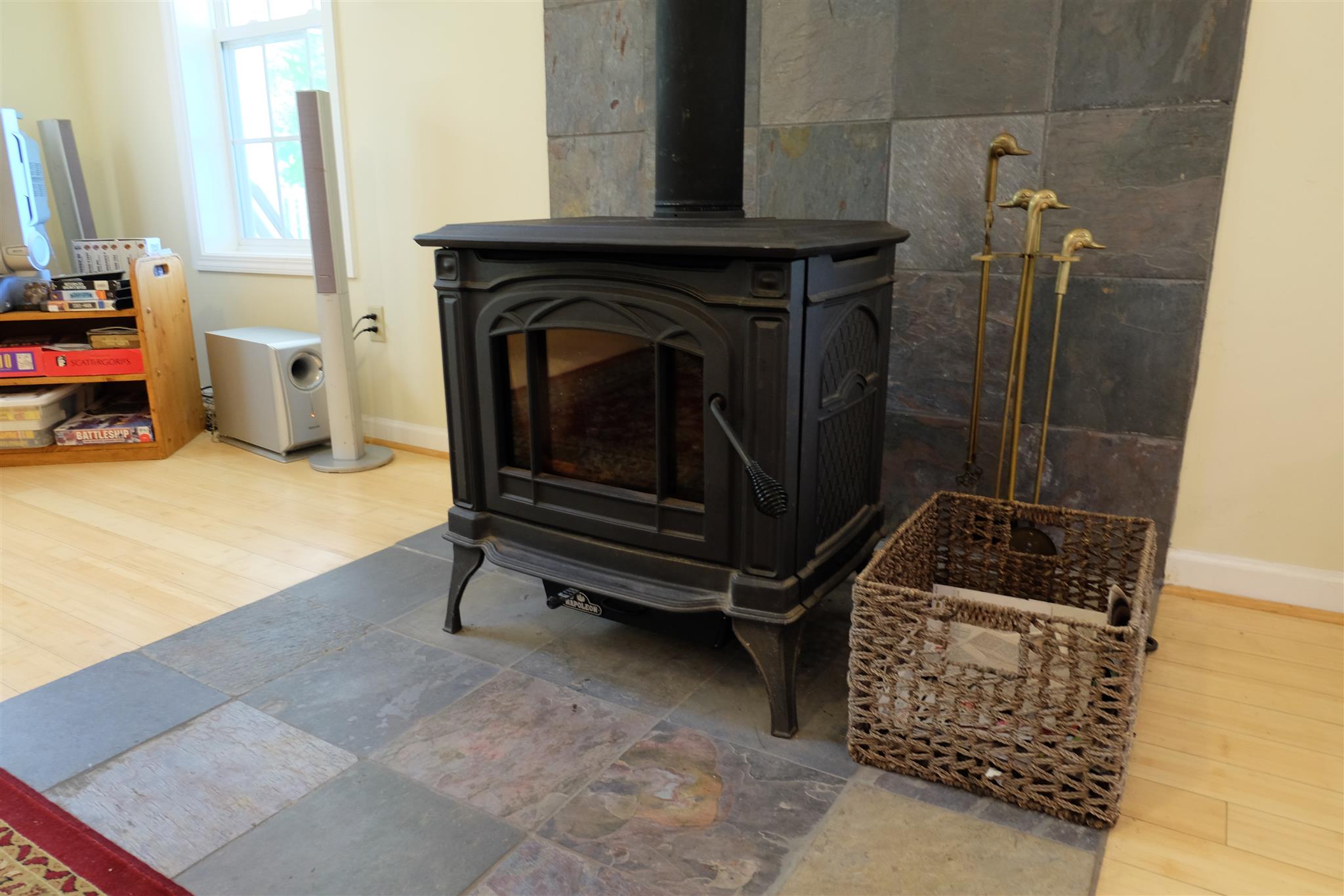 Wood burning stove