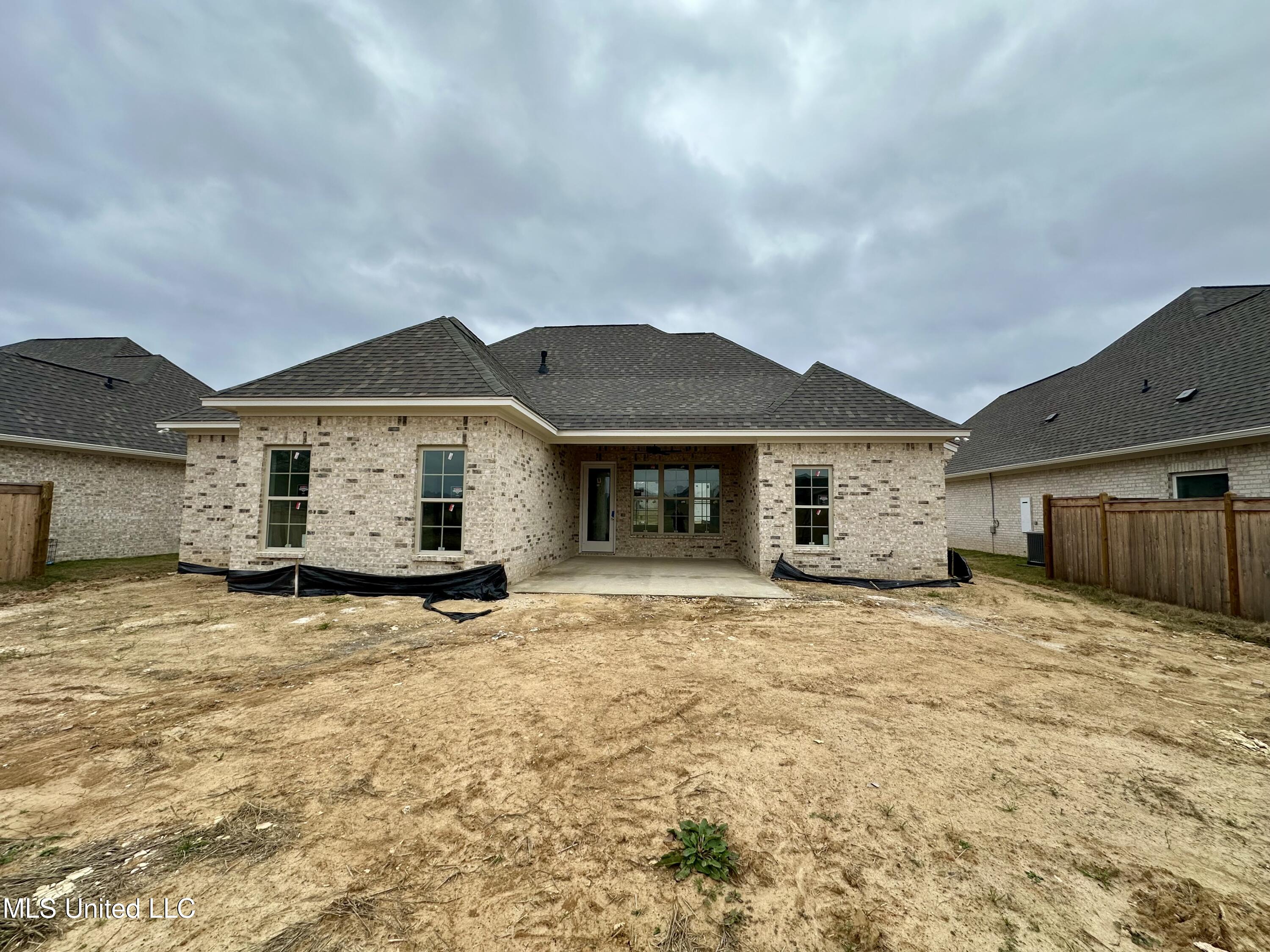 404 Butternut Drive Canton, MS 39046 - Photo 24 of 25 IMG_9314