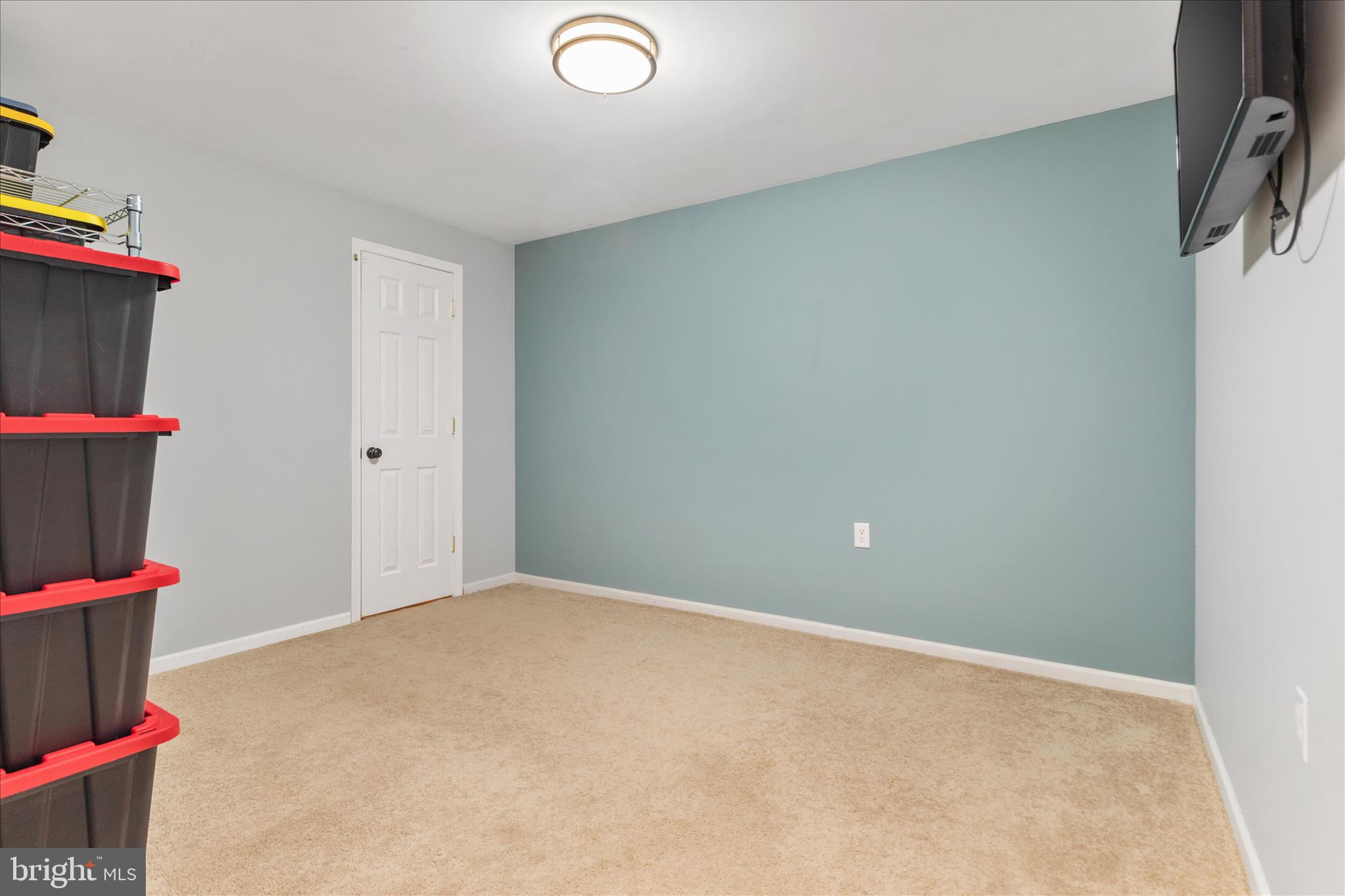 1161 Happy Ridge Drive Front Royal, VA 22630 - Photo 38 of 49 a view of small space