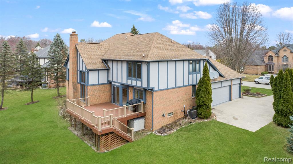1384 Lakeview Drive Rochester Hills, MI 48306 - Photo 9 of 65