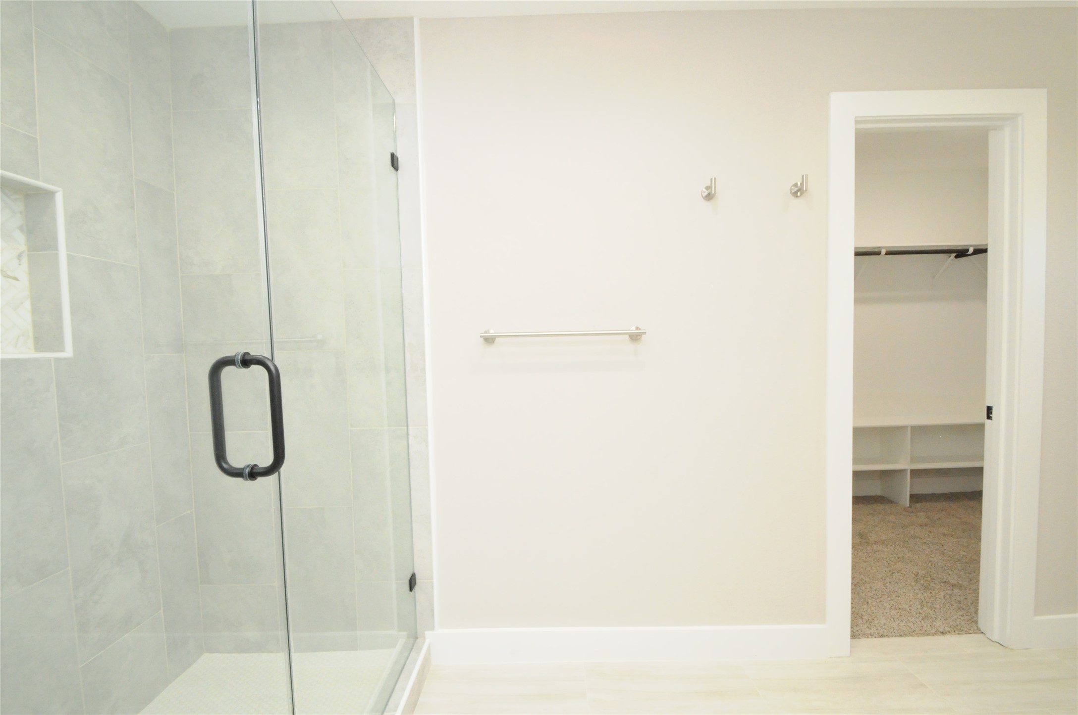 8203 Gladstone Street Houston, TX 77051 - Photo 27 of 41 a bathroom with a shower