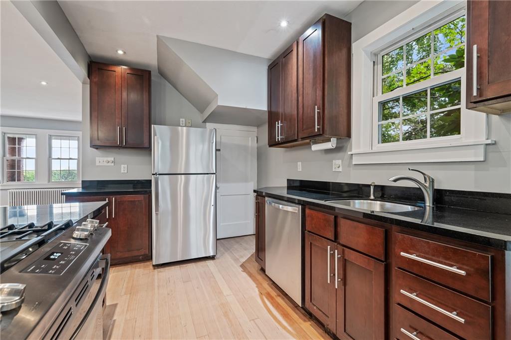 1267 Brinton Road Pittsburgh, PA 15221 - Photo 12 of 28 Gallery Image 12