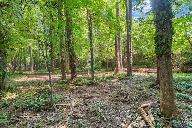 $369,000 | 420 Longleaf Drive, Roswell, GA 30075