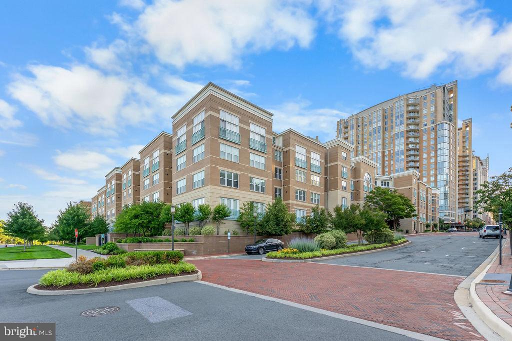 12000 Market Street, Unit 210 Reston, VA 20190 - Photo 33 of 69