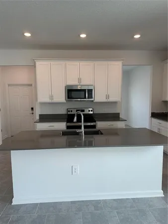 $2,750 | 2525 Relaxing Lane, Kissimmee, FL 34744
