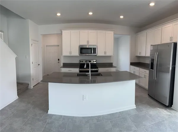 $2,750 | 2525 Relaxing Lane, Kissimmee, FL 34744