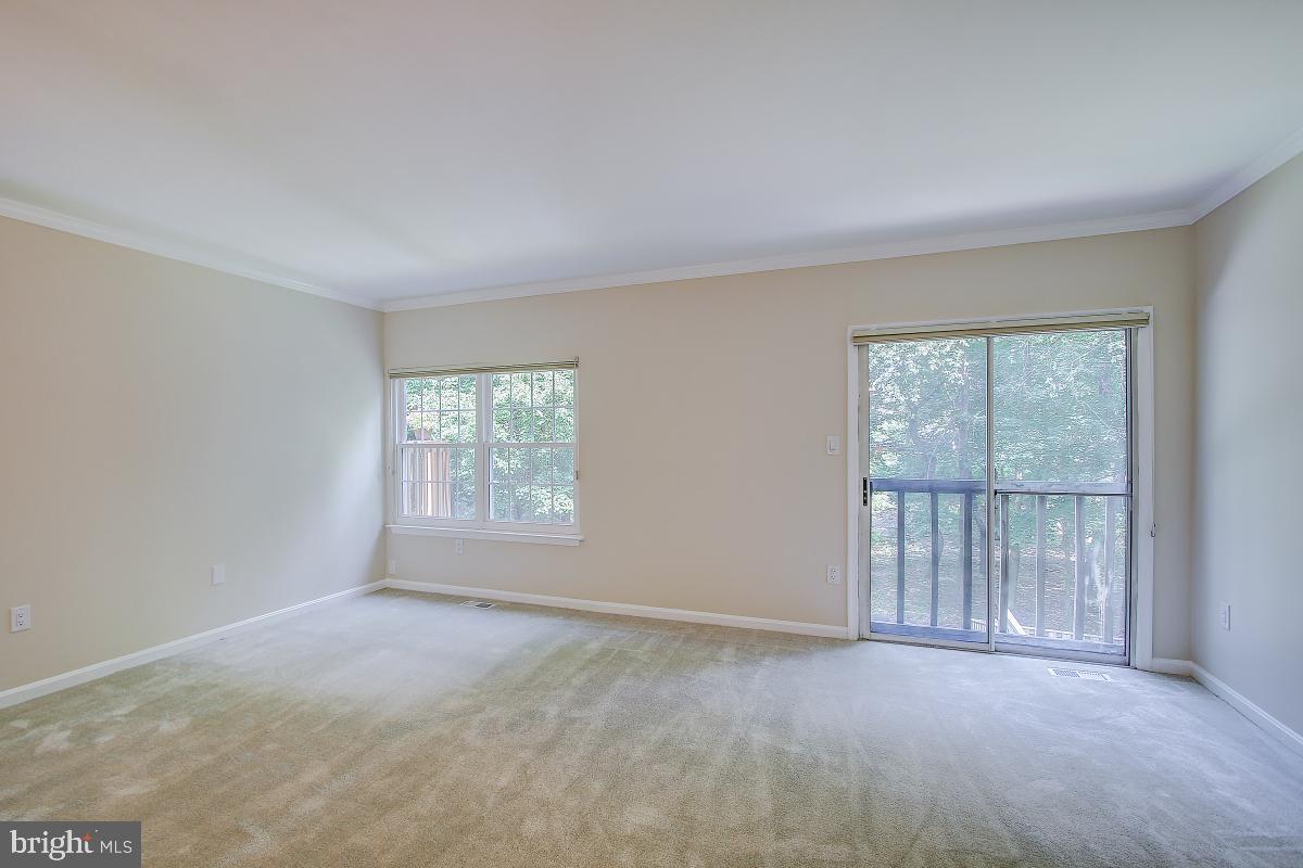 2712 Hunters Gate Terrace Silver Spring, MD 20904 - Photo 13 of 30 Gallery Image 13