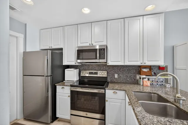 $555,999 | 246 Iris Drive, Jupiter, FL 33458