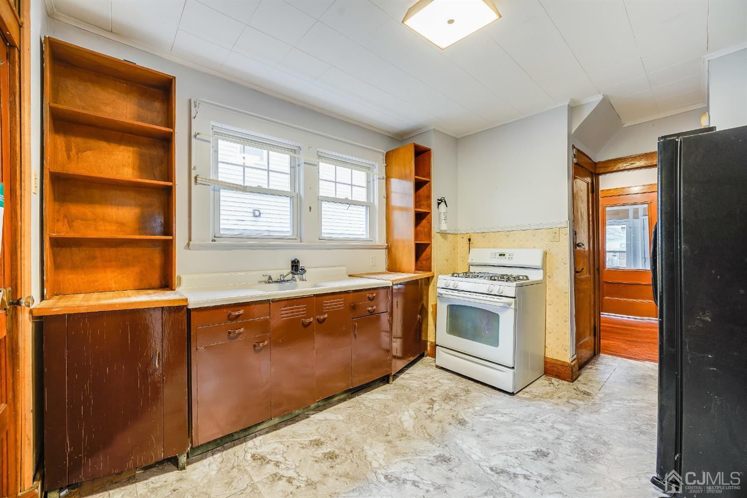 640 North Ave Extension Dunellen, NJ 08812 - Photo 13 of 23 Gallery Image 13