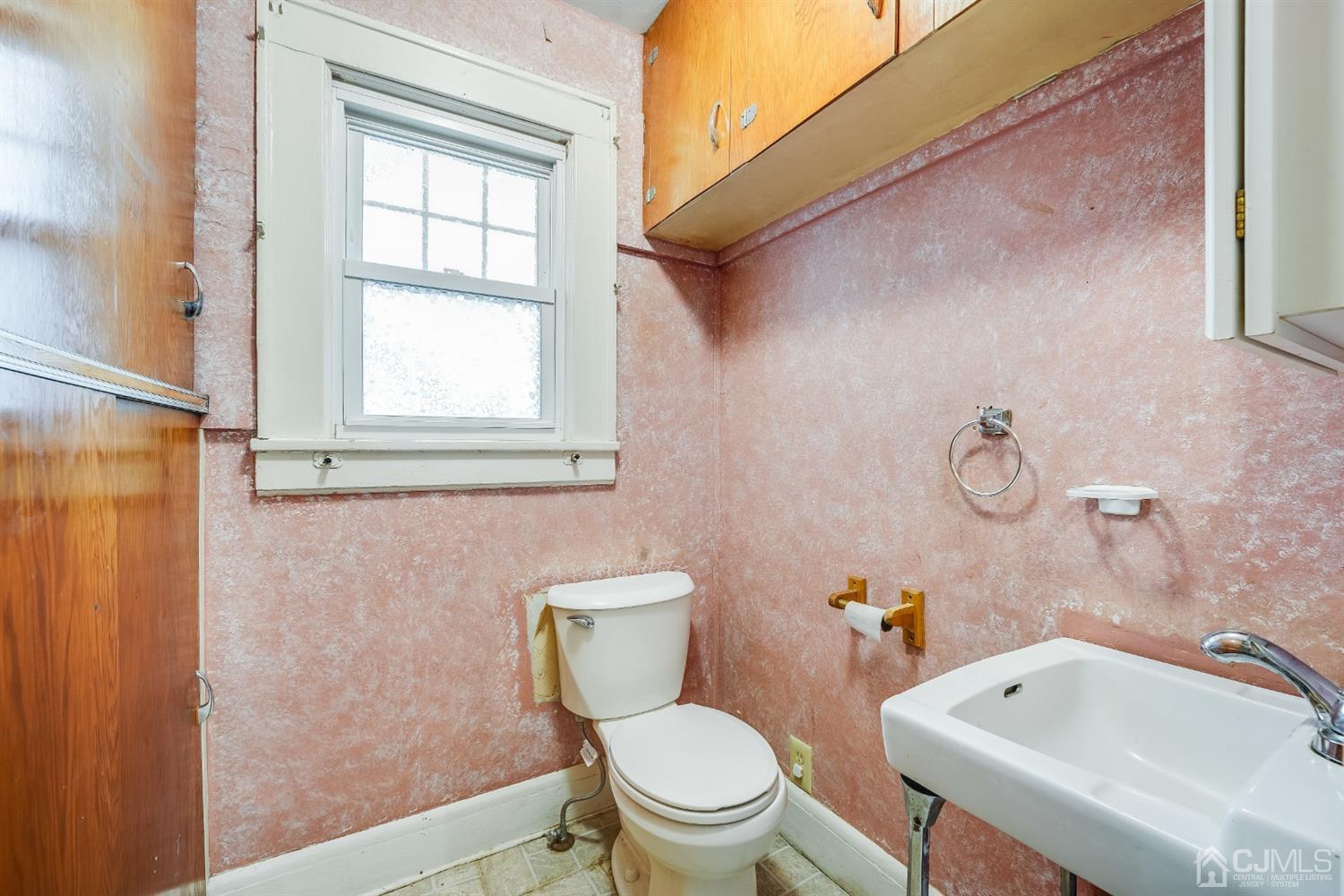640 North Ave Extension Dunellen, NJ 08812 - Photo 14 of 23 Gallery Image 14