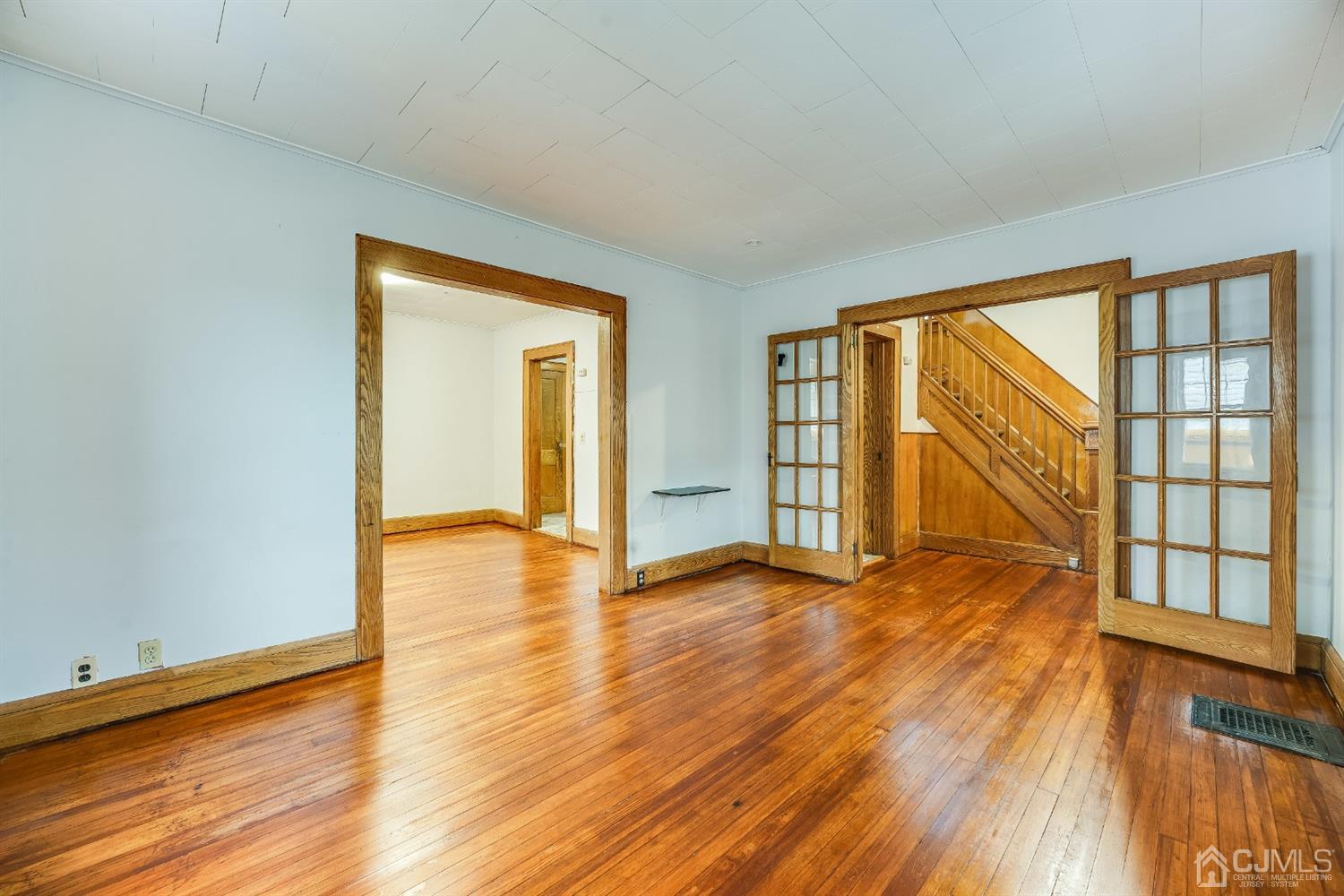 640 North Ave Extension Dunellen, NJ 08812 - Photo 7 of 23 Gallery Image 7