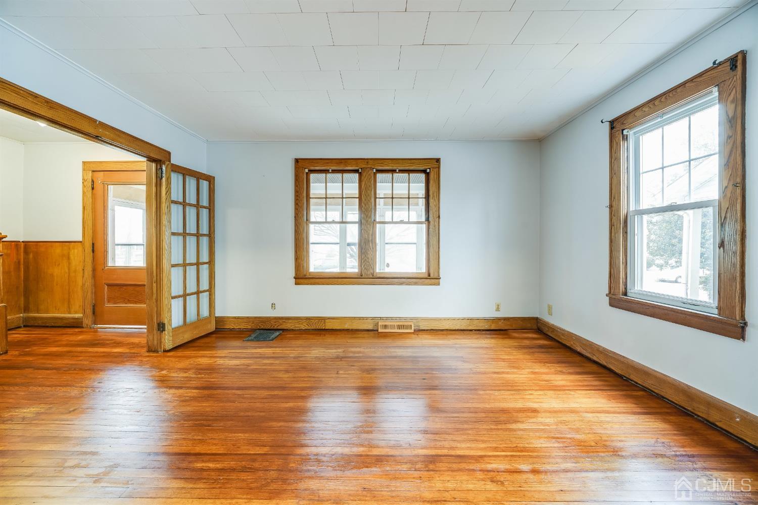 640 North Ave Extension Dunellen, NJ 08812 - Photo 8 of 23 Gallery Image 8