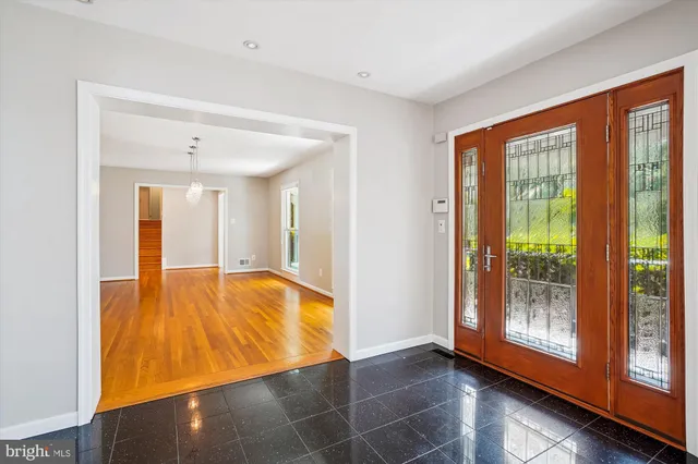 a view of an empty room with window