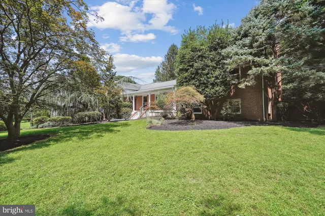 $1,399,000 | 13601 Valley Drive, Rockville, MD 20850