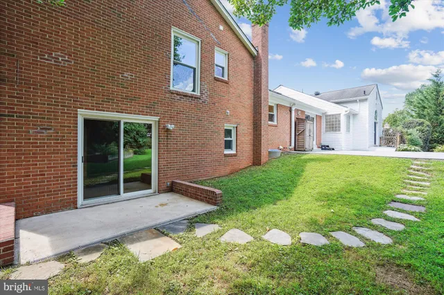 $1,399,000 | 13601 Valley Drive, Rockville, MD 20850