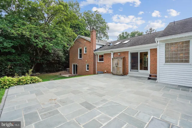 $1,399,000 | 13601 Valley Drive, Rockville, MD 20850