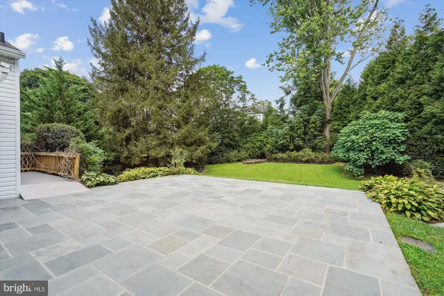 $1,399,000 | 13601 Valley Drive, Rockville, MD 20850