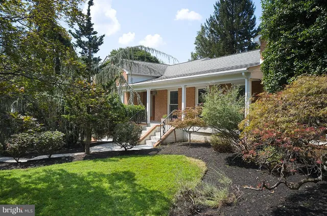 $1,399,000 | 13601 Valley Drive, Rockville, MD 20850