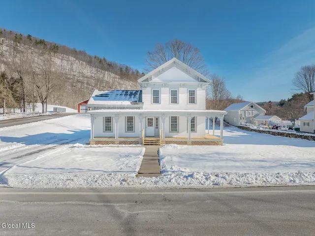 $299,900 | 3164 County Rte 30, Hebron, NY 12865