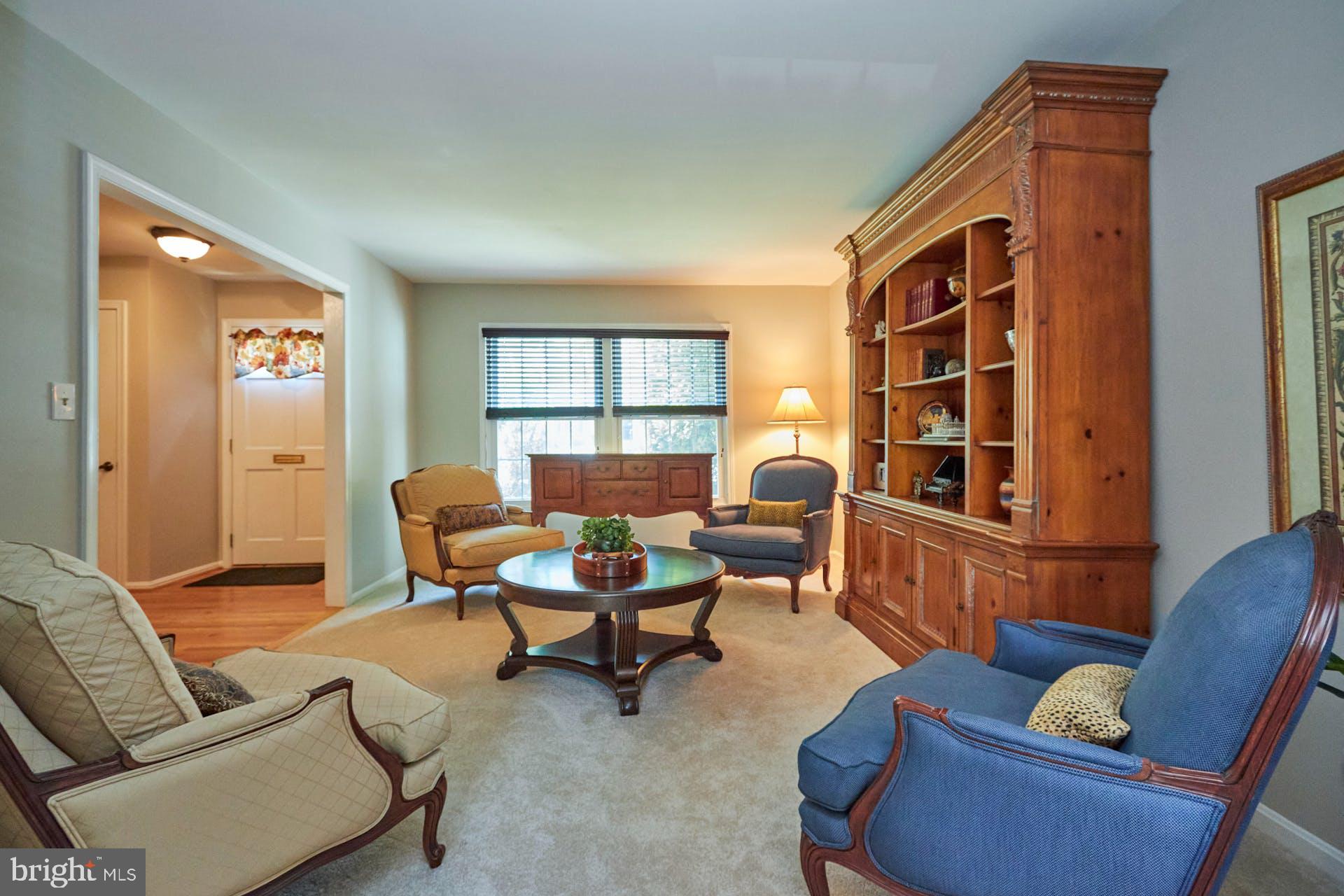 8409 Willow Forge Road Springfield, VA 22152 - Photo 7 of 39 ... is full of natural light and...
