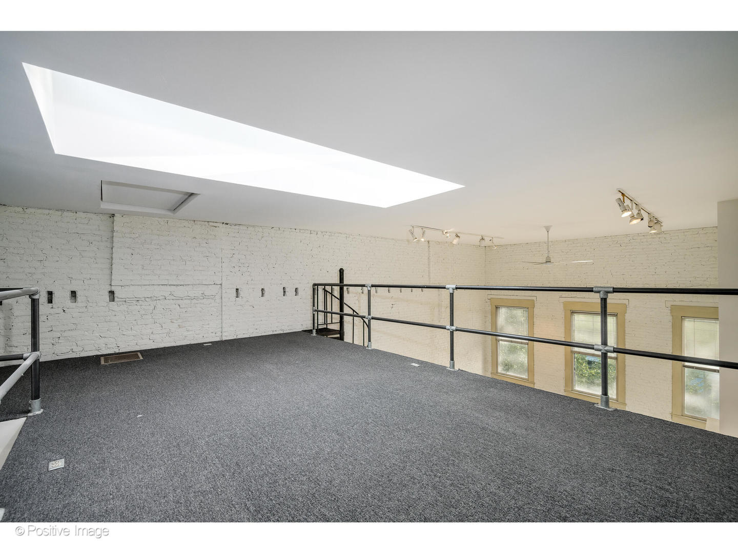 740 North Wells Street Chicago, IL 60654 - Photo 30 of 47 a view of an empty room