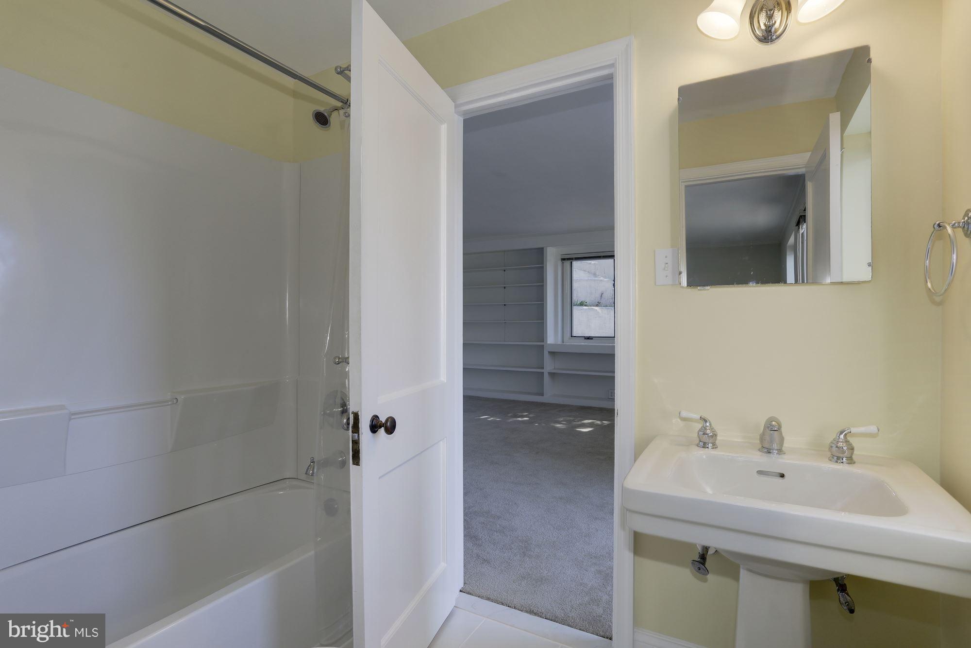 704 Stillwater Road Gibson Island, MD 21056 - Photo 18 of 30 Jack and Jill Bathroom
