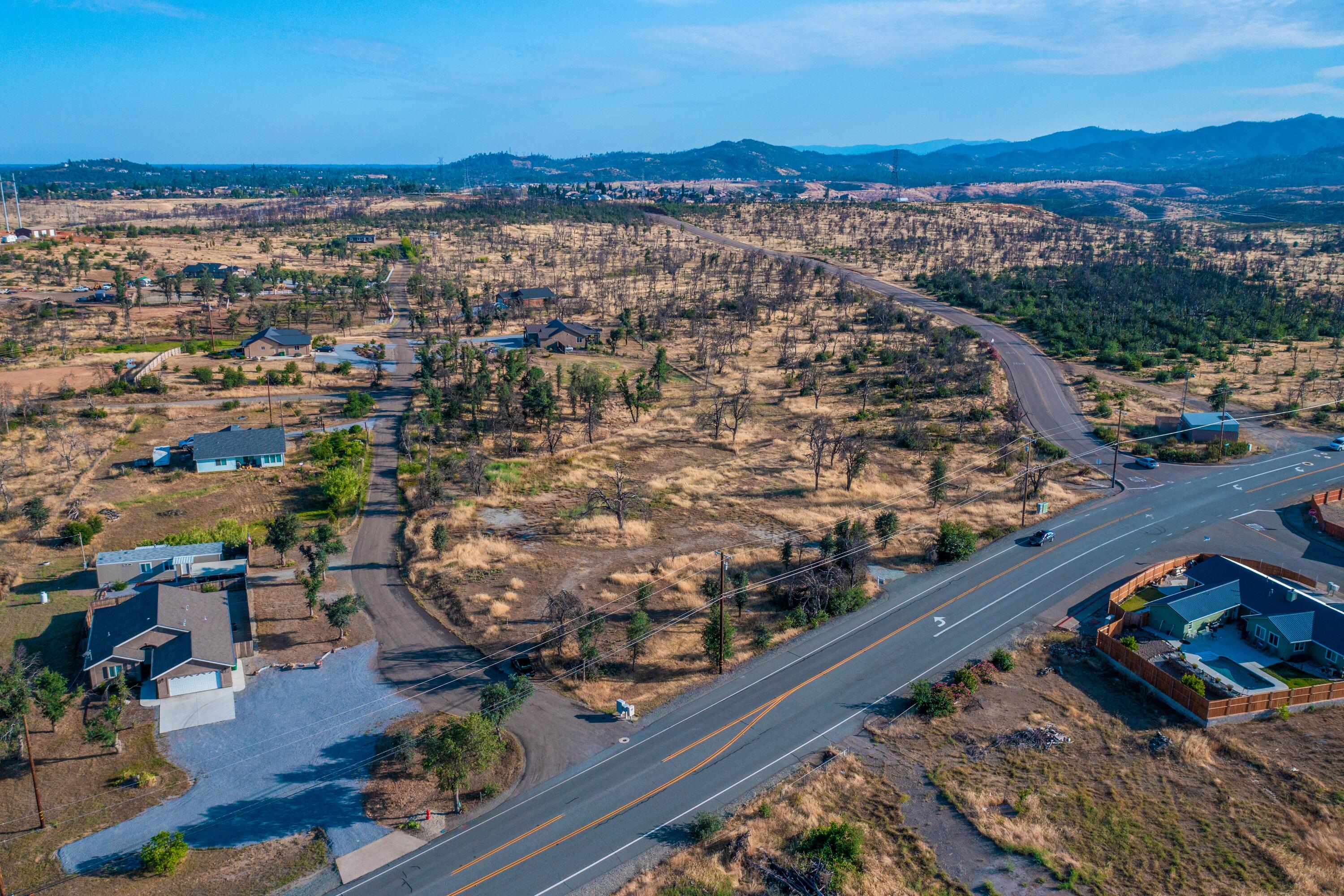 17007 Keswick Dam Road Redding, CA 96003 - Photo 8 of 20 a view of a city