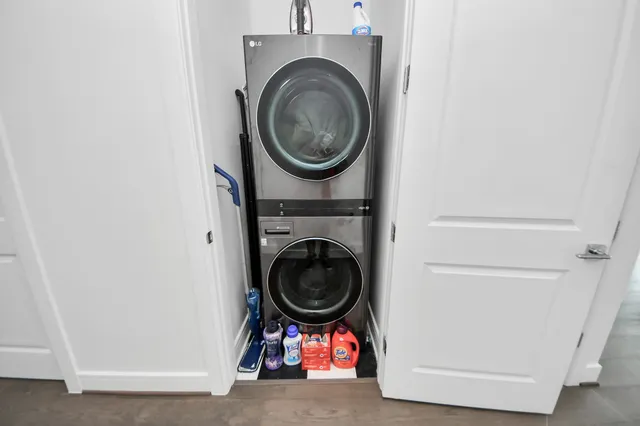 $4,600 | 4521 San Felipe Street, Unit 1904, Houston, TX 77027