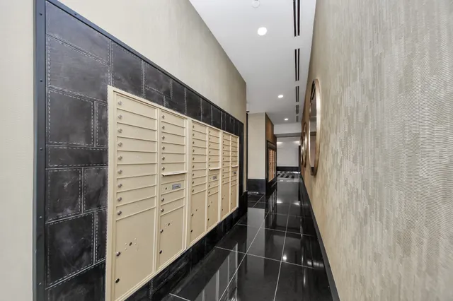 $4,600 | 4521 San Felipe Street, Unit 1904, Houston, TX 77027