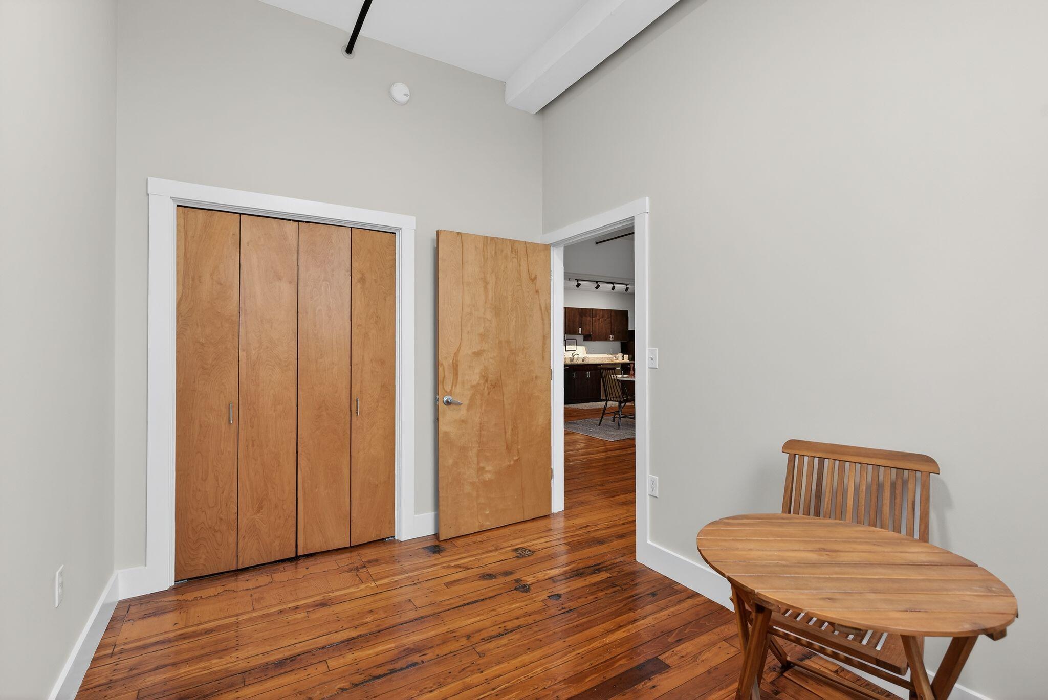 2 Main Street, Unit 18308 Biddeford, ME 04005 - Photo 16 of 49 Light and Bright 18-308