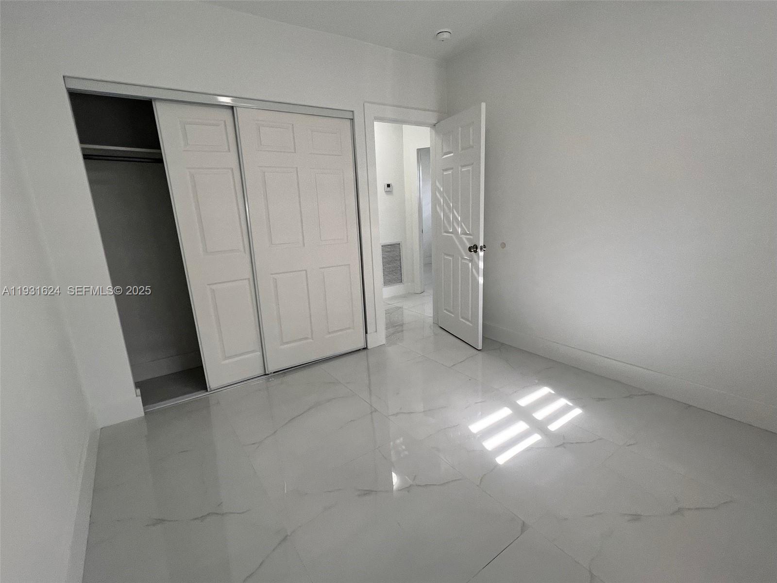 5470 West 8th Lane Hialeah, FL 33012 - Photo 8 of 17