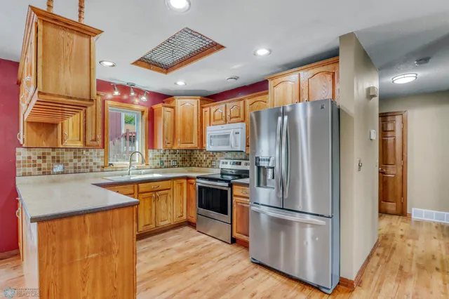 $264,995 | 245 12th Avenue East, West Fargo, ND 58078