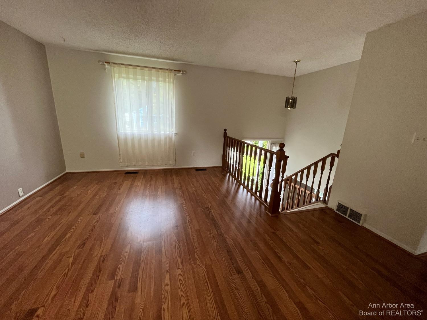 2439 McKinley Road Ypsilanti, MI 48197 - Photo 3 of 15 Photo 3