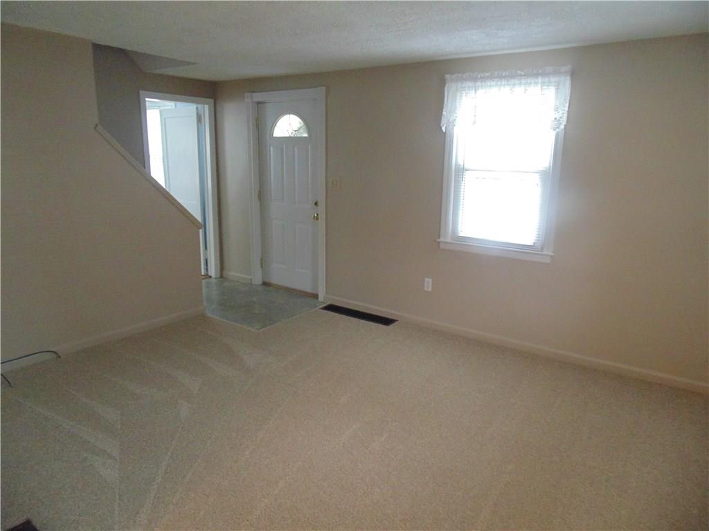 139 South Duffy Road Butler, PA 16001 - Photo 8 of 20 The formal living area is spacious, and offers the formal entry into the home.