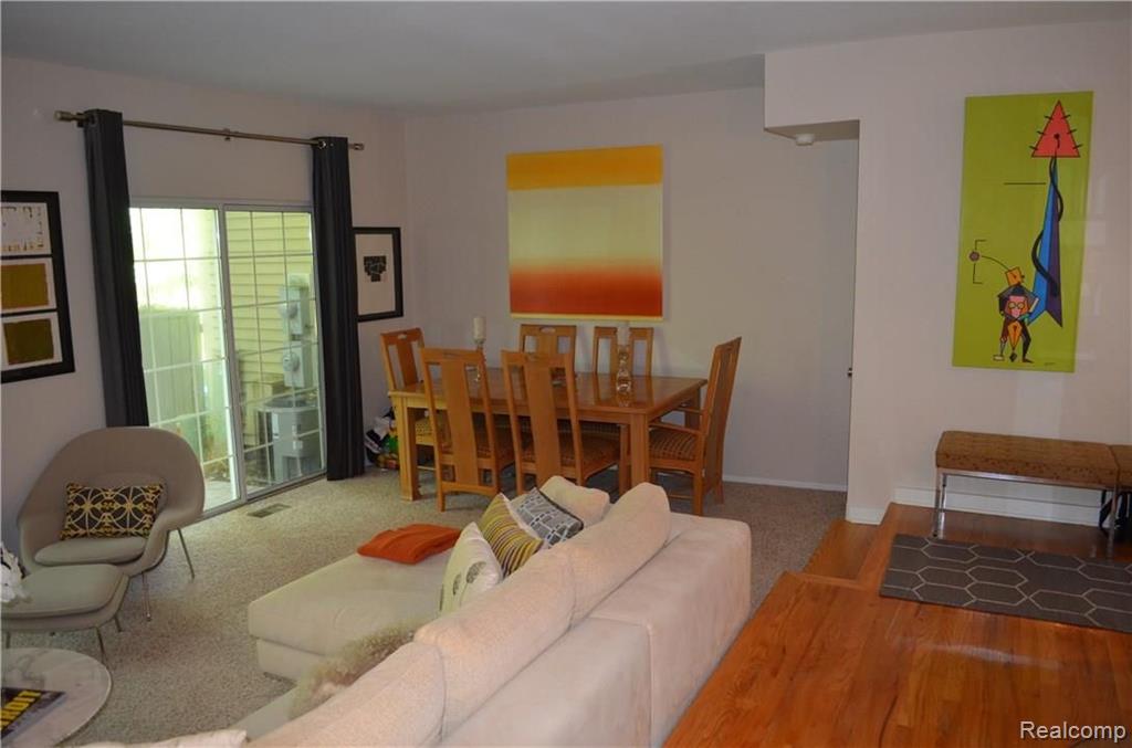 1576 Gas Light Lane Rochester Hills, MI 48306 - Photo 14 of 49