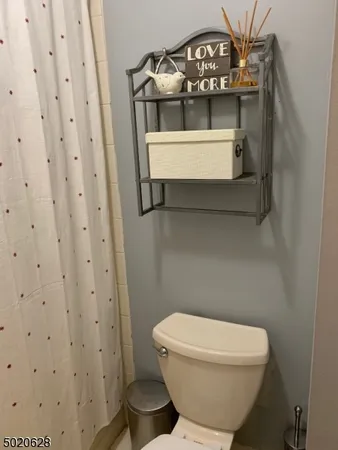 $2,050 | 29 Sage Court, Bedminster, NJ 07921