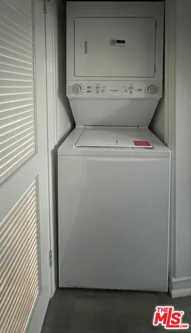 $2,550 | 4083 Tujunga Avenue, Unit 203, Studio City, CA 91604