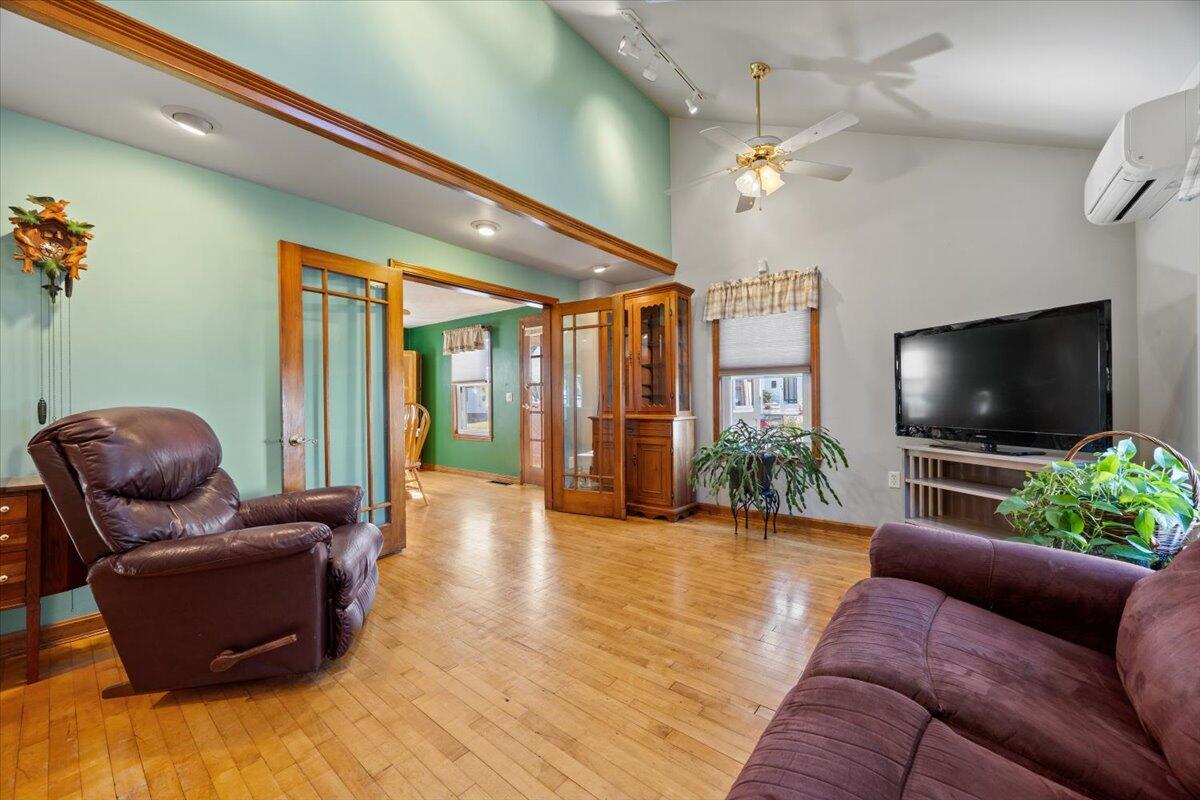 5 Wilson Street Biddeford, ME 04005 - Photo 6 of 27 06-5 Wilson-6