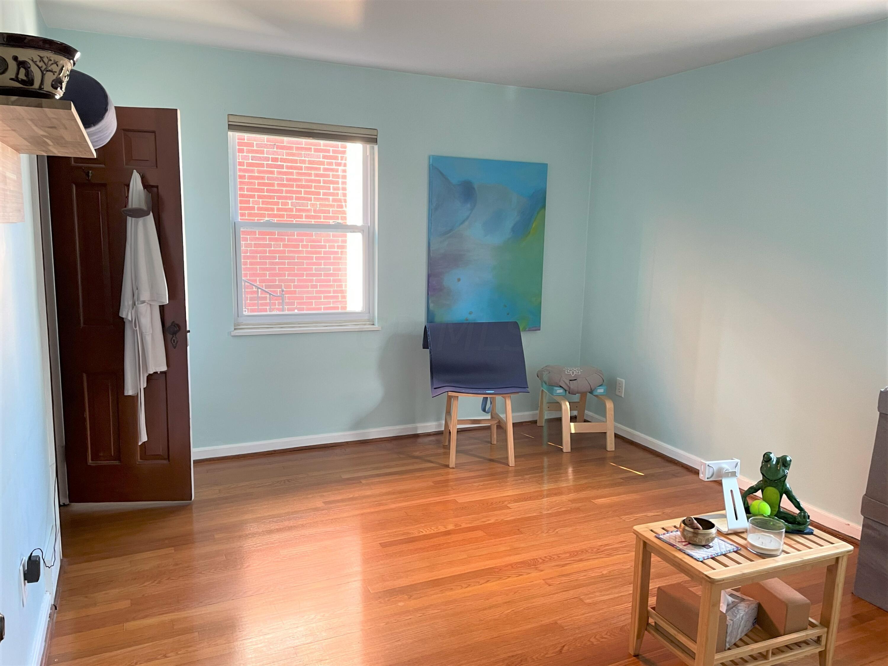 2815 Sherwood Road Columbus, OH 43209 - Photo 11 of 30 Unit 1 Bedroom