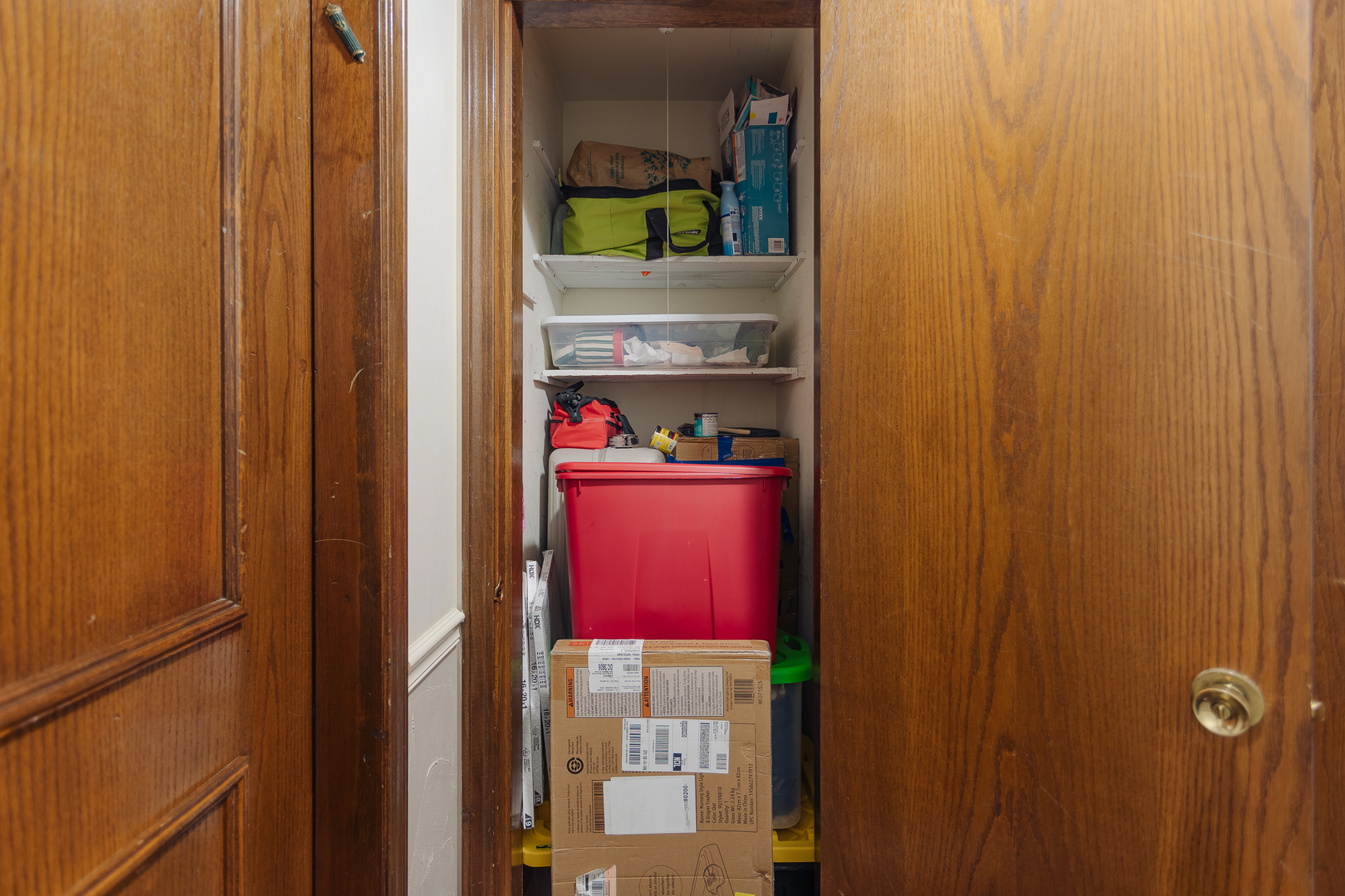 8100 West Foster Lane, Unit 508 Niles, IL 60714 - Photo 38 of 42 a view of bathroom
