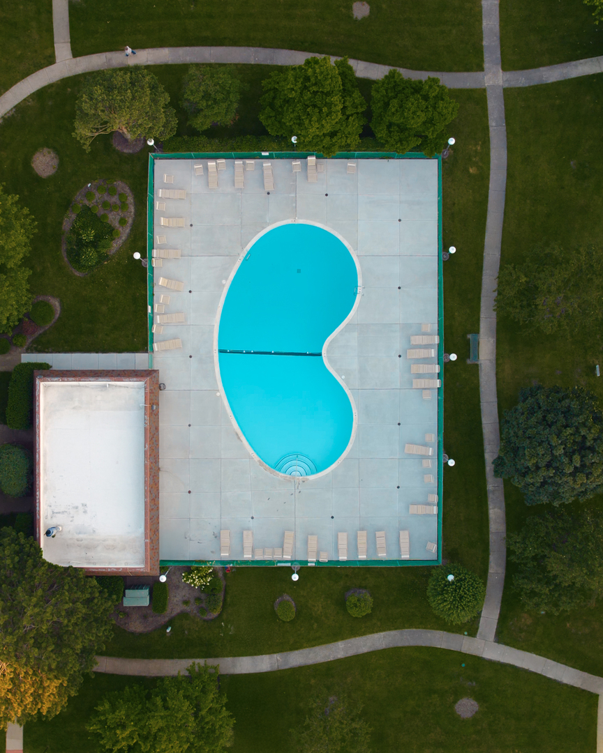 8100 West Foster Lane, Unit 508 Niles, IL 60714 - Photo 42 of 42 an aerial view of a house