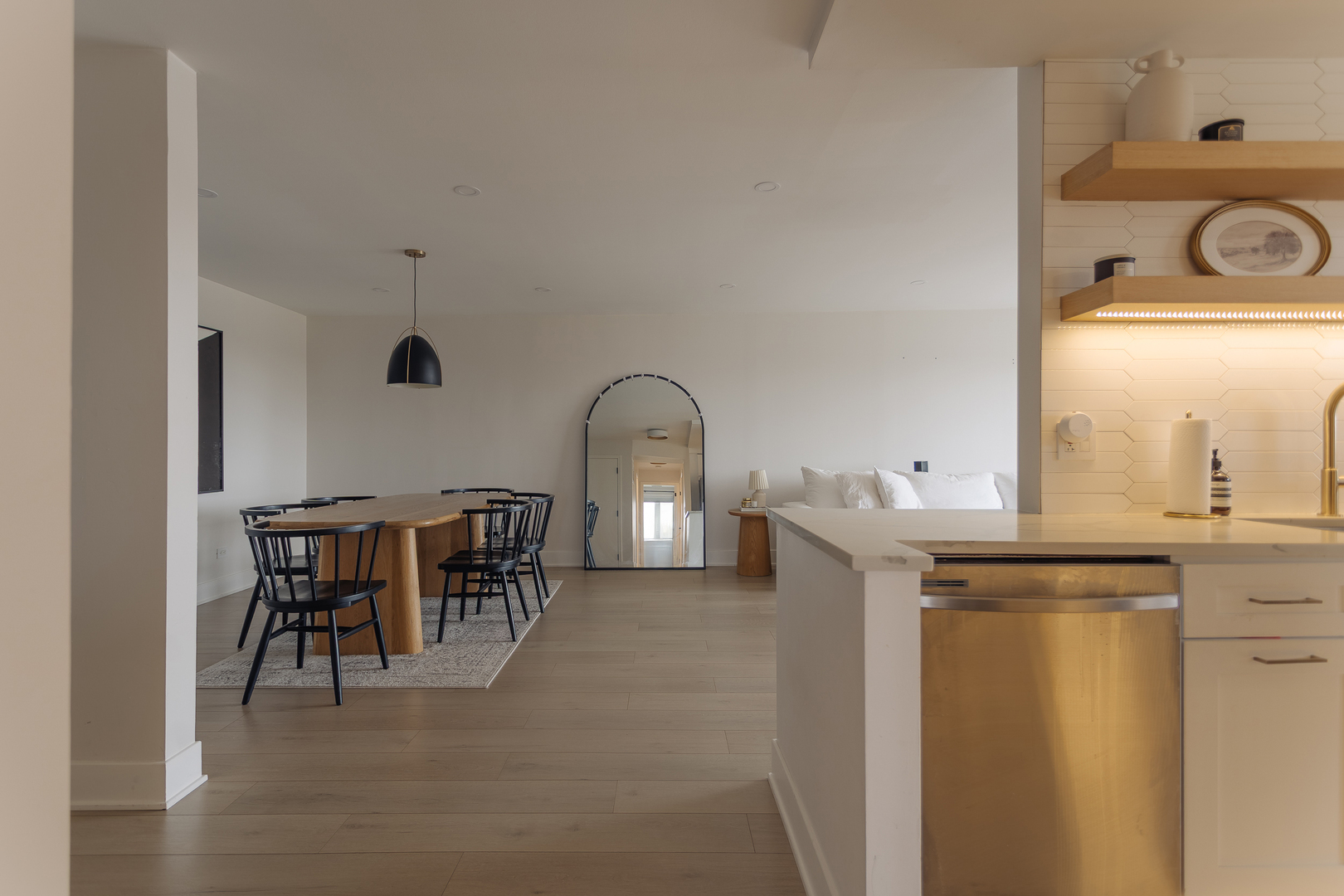 8100 West Foster Lane, Unit 508 Niles, IL 60714 - Photo 10 of 42 a view of a kitchen from a dining room