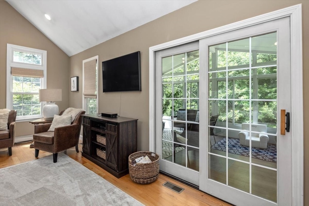 34 Buffum Road Hanover, MA 02339 - Photo 11 of 35