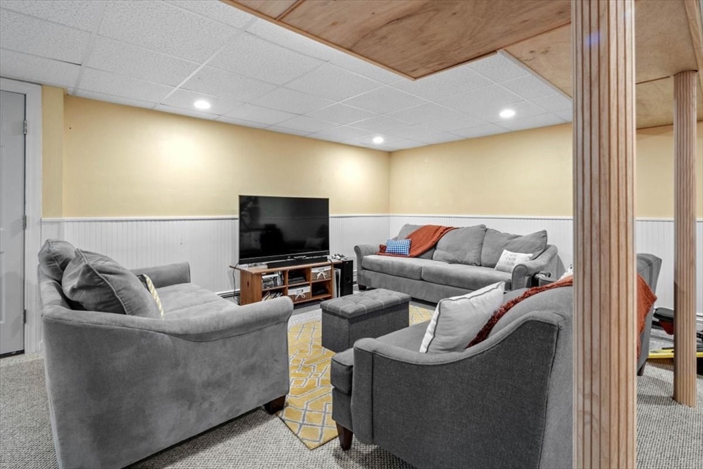 34 Buffum Road Hanover, MA 02339 - Photo 27 of 35