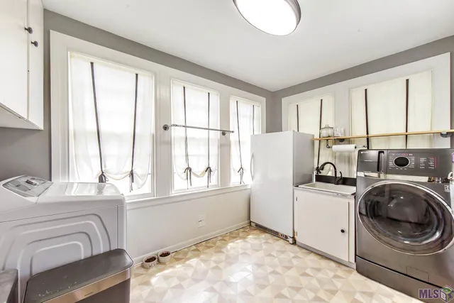 $240,000 | 2440 Highway 20, Vacherie, LA 70090