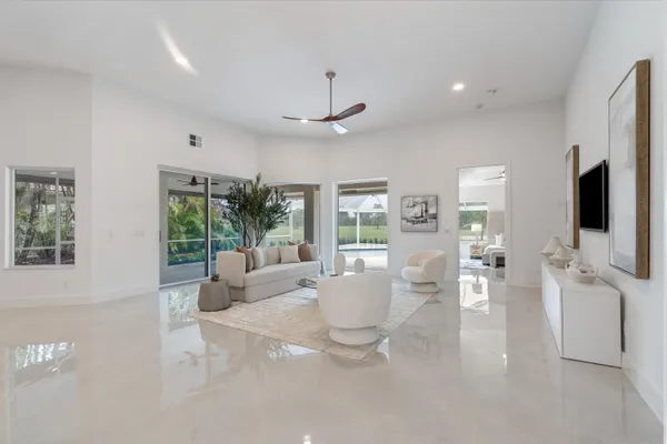 $1,399,000 | 11707 Southeast Plandome Drive, Hobe Sound, FL 33455
