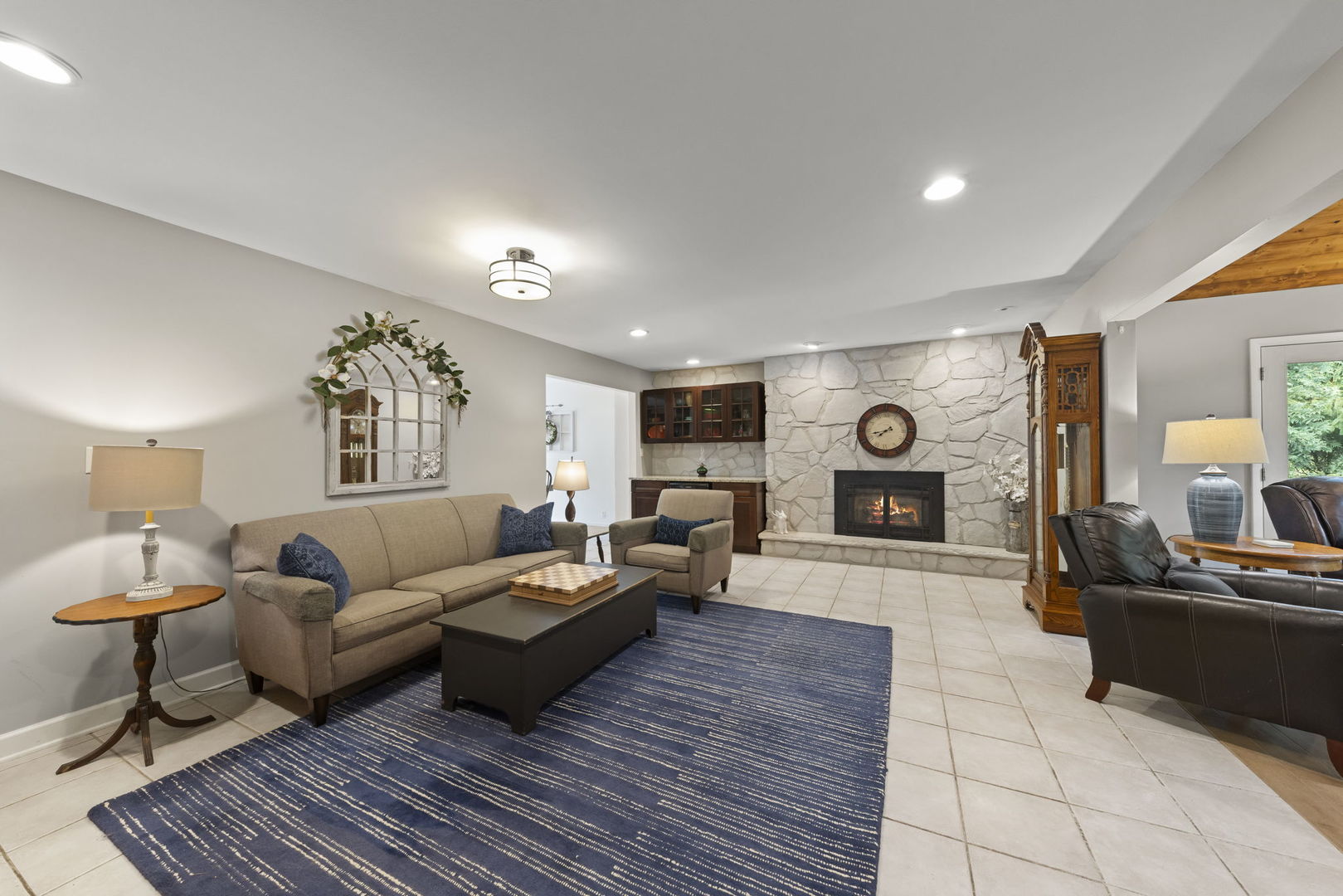 4083 West Sandwich Road Sandwich, IL 60548 - Photo 13 of 74 a living room with furniture and a wooden floor