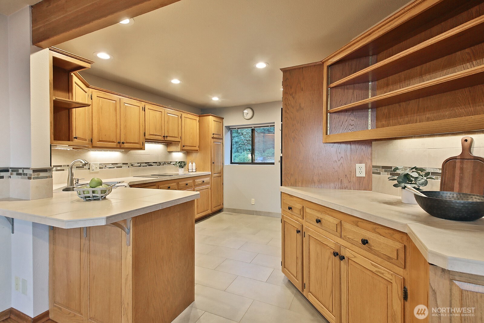 8267 South Franklin Road Clinton, WA 98236 - Photo 15 of 40